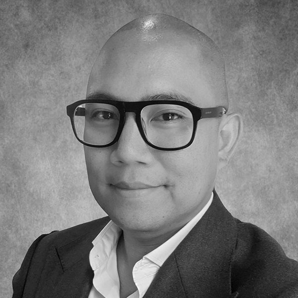 Justin Panlasigui