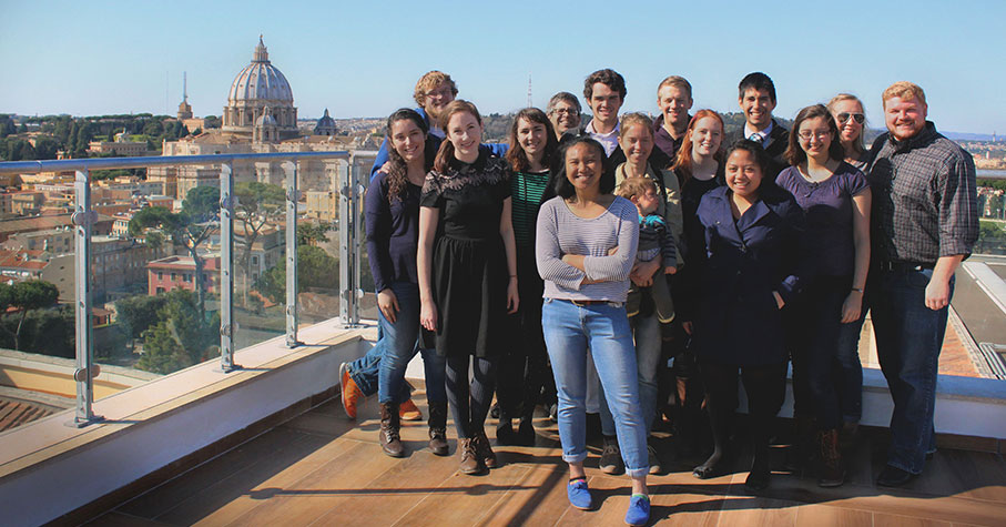 JPCatholic Students in Italy